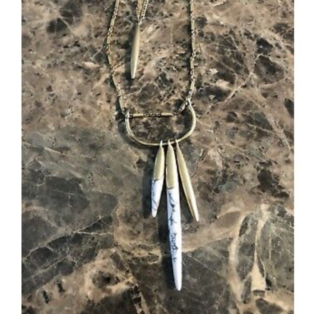 :: Stella & Dot Quill Layering Necklace - Picture 7 of 9